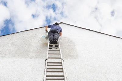 Peinture extérieure à Treilles — façades et ravalement